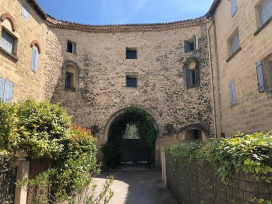 Le Provence Avec Piscine, Climatisation Et Parking Appartement Uzès Buitenkant foto